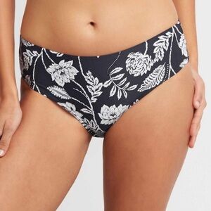 Sea Level Fiore Mid Bikini Pant
Bottoms Night Sky Navy